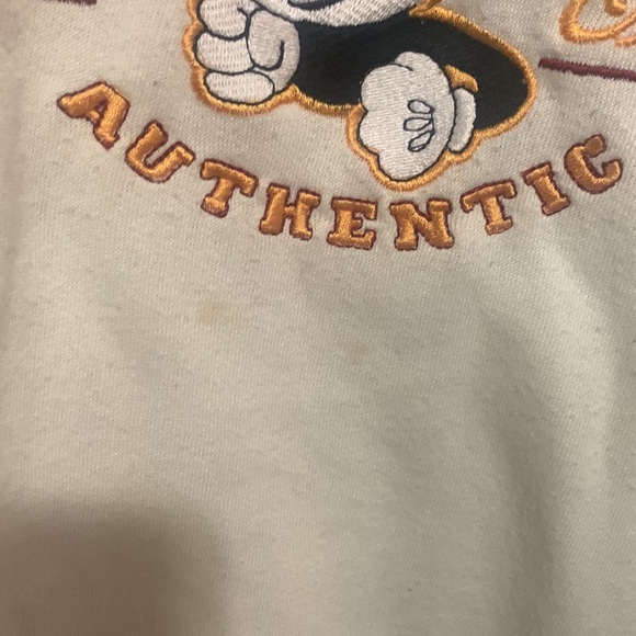 Vintage Mickey Mouse  embroidered sweater, slight stains in discovery x Disney - Picture 2 of 5